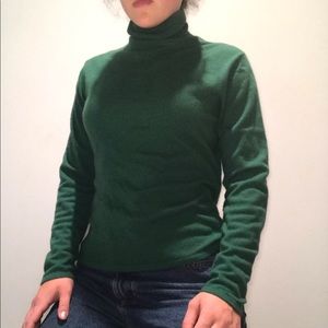 Green Cashmere Turtleneck Sweater